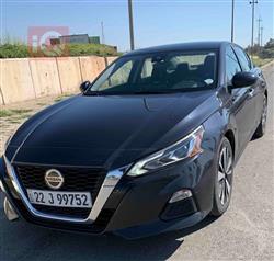 نيسان ألتيما